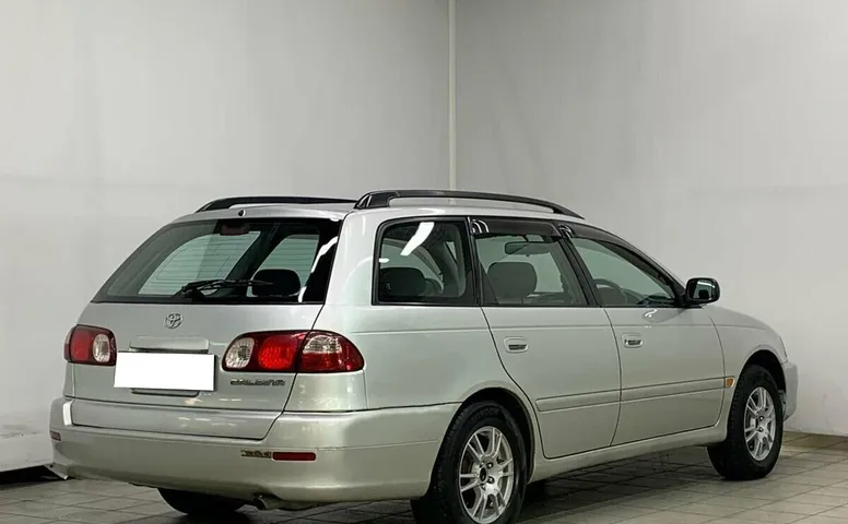Toyota CALDINA