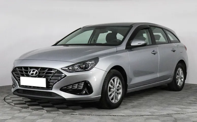 i30
