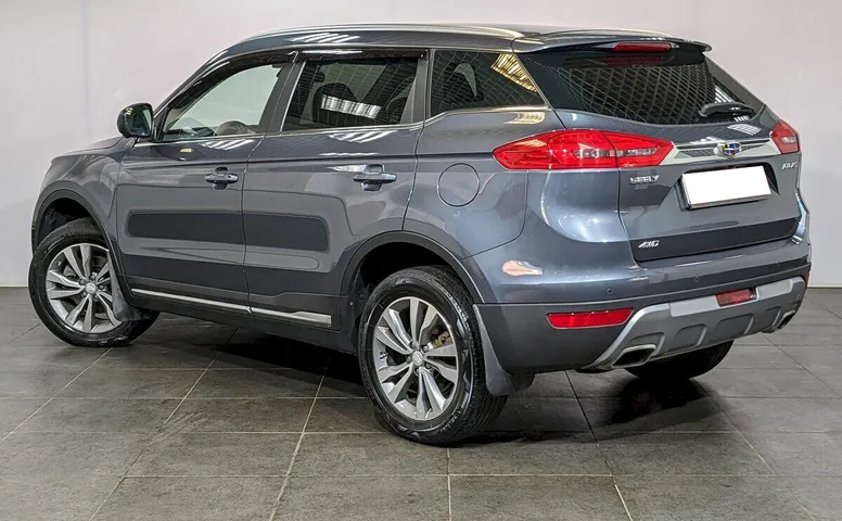 Geely Atlas