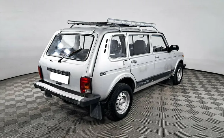 LADA (ВАЗ) 2131 (4x4)