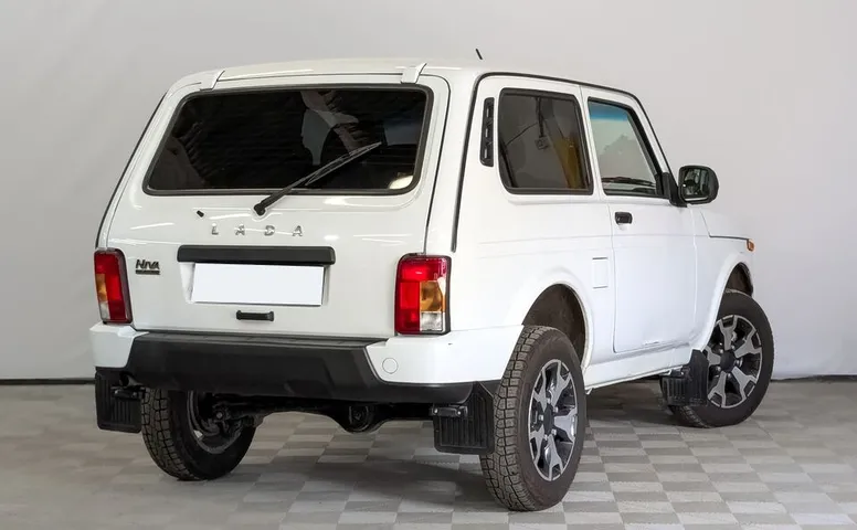 Niva Legend
