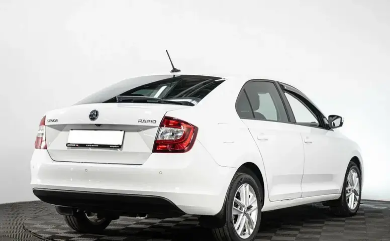 Skoda Rapid