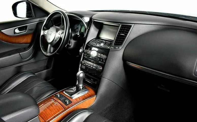 Infiniti FX