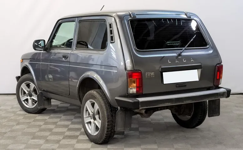 Niva Legend
