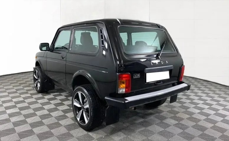 Niva Legend