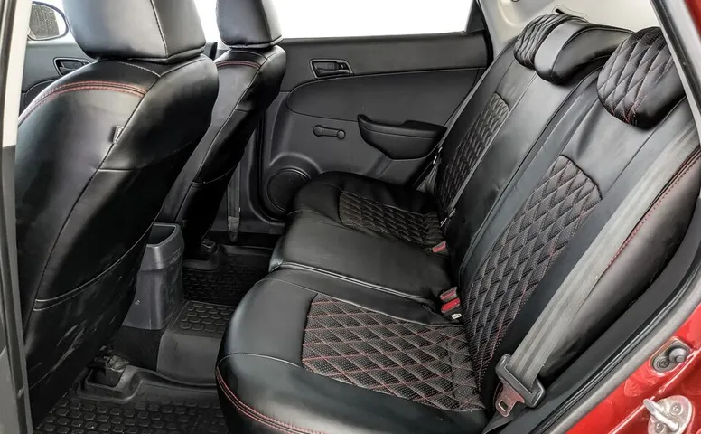 i30