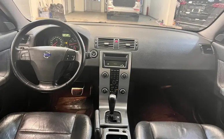 Volvo S40
