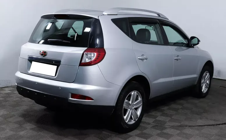 Geely Emgrand X7