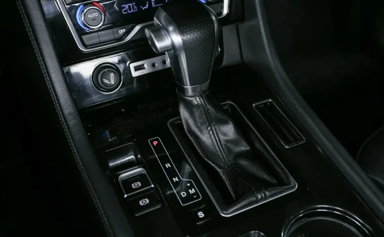 Zotye Coupa