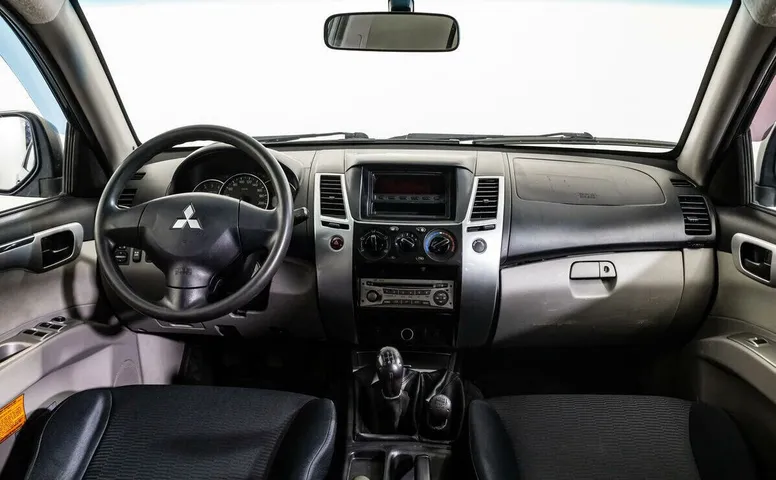 Mitsubishi Pajero Sport